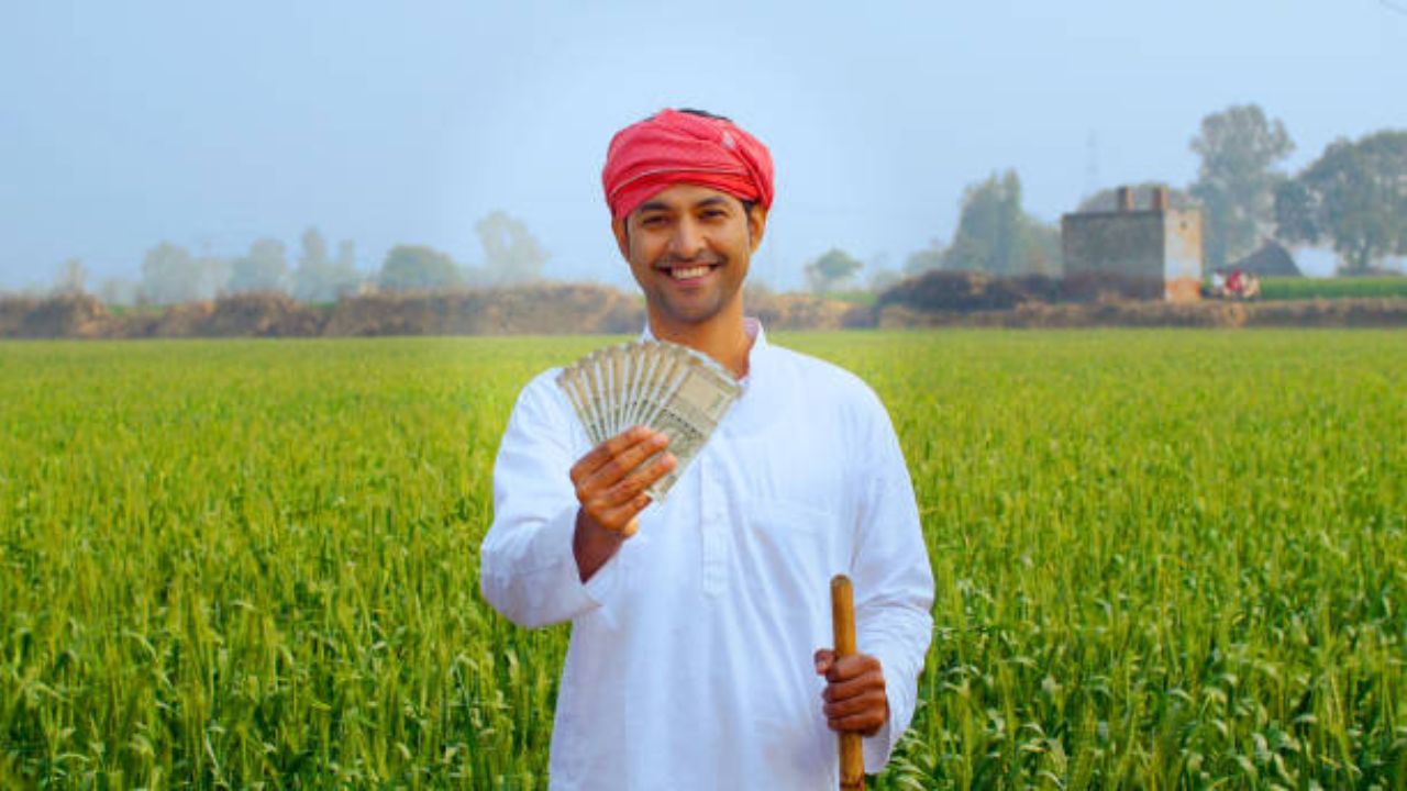 Maharashtra-Farmer.jpeg